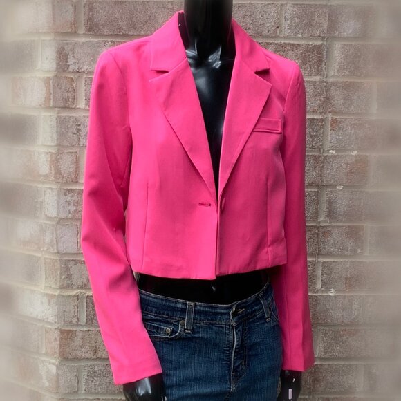 Avec Les Filles Jackets & Blazers - Avec Les Filles Notched Lapel Cropped Brazer Sz S NWOT